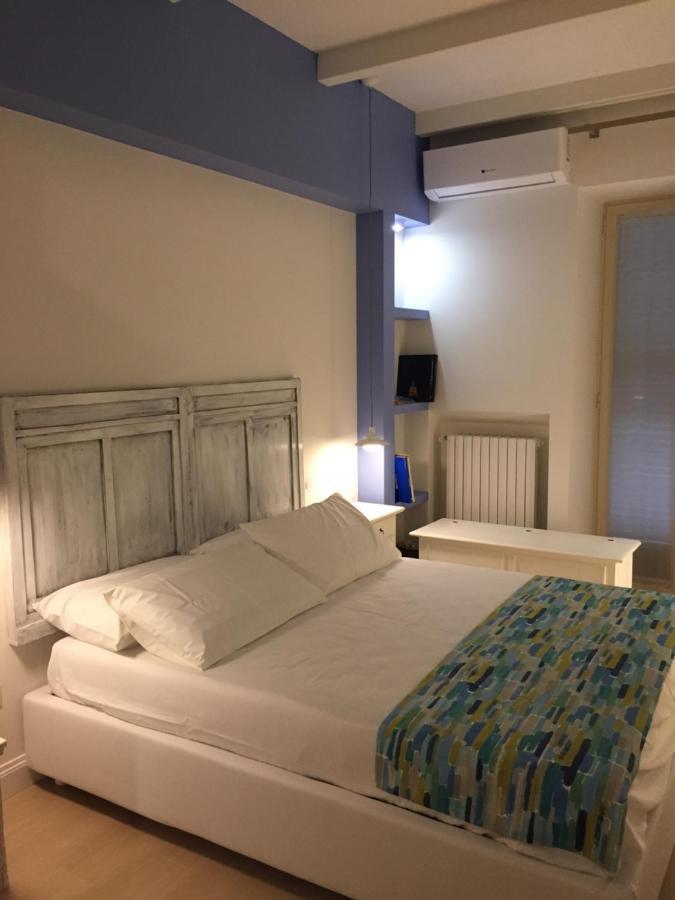 バーリ Apulia 35 Bed & Breakfast エクステリア 写真